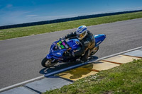 anglesey-no-limits-trackday;anglesey-photographs;anglesey-trackday-photographs;enduro-digital-images;event-digital-images;eventdigitalimages;no-limits-trackdays;peter-wileman-photography;racing-digital-images;trac-mon;trackday-digital-images;trackday-photos;ty-croes